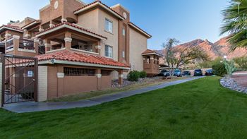 Fully gated community